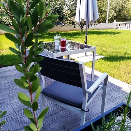 House Of Silence Διαμέρισμα Τρογκίρ