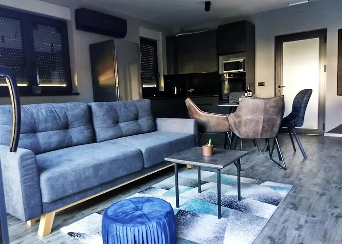 House Of Silence Traù