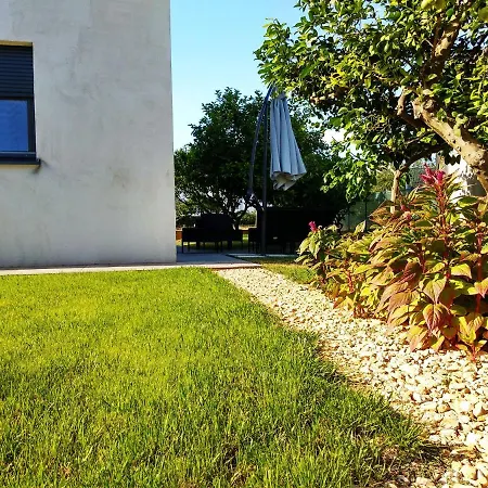 House Of Silence Apartman